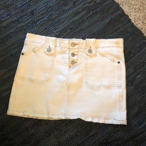 Express mini skirt stretch denim off white placket pockets cargo cool short ❤️